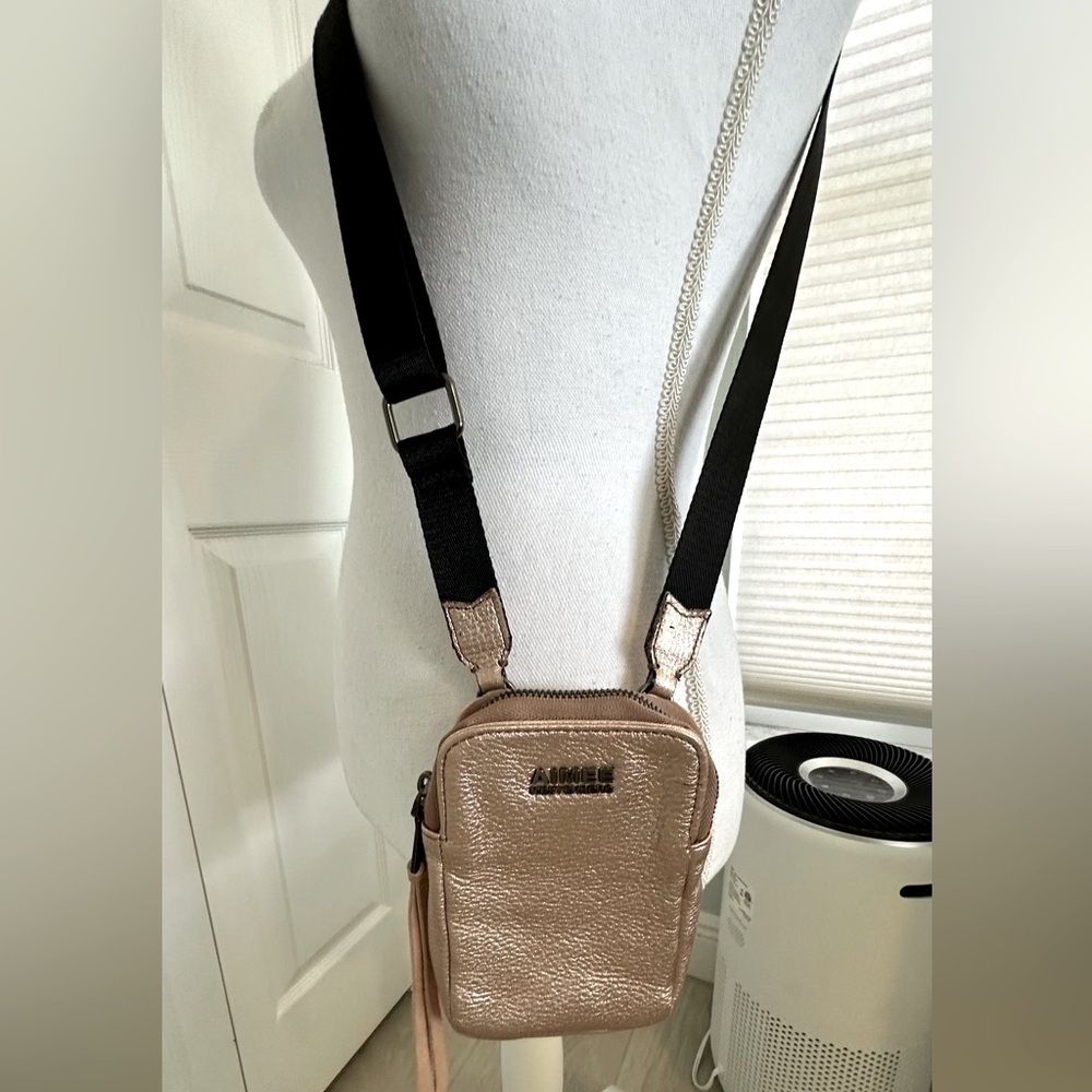 Aimee Kestenberg Just Saying Rose Gold Metallic Leather Crossbody Phone Bag